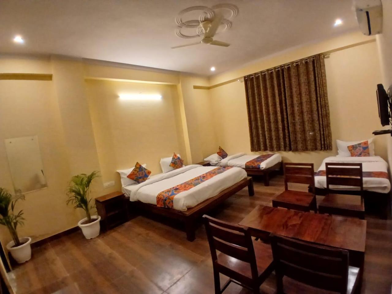 Hotel G M I, Sikar Road Jaipur Ngoại thất bức ảnh